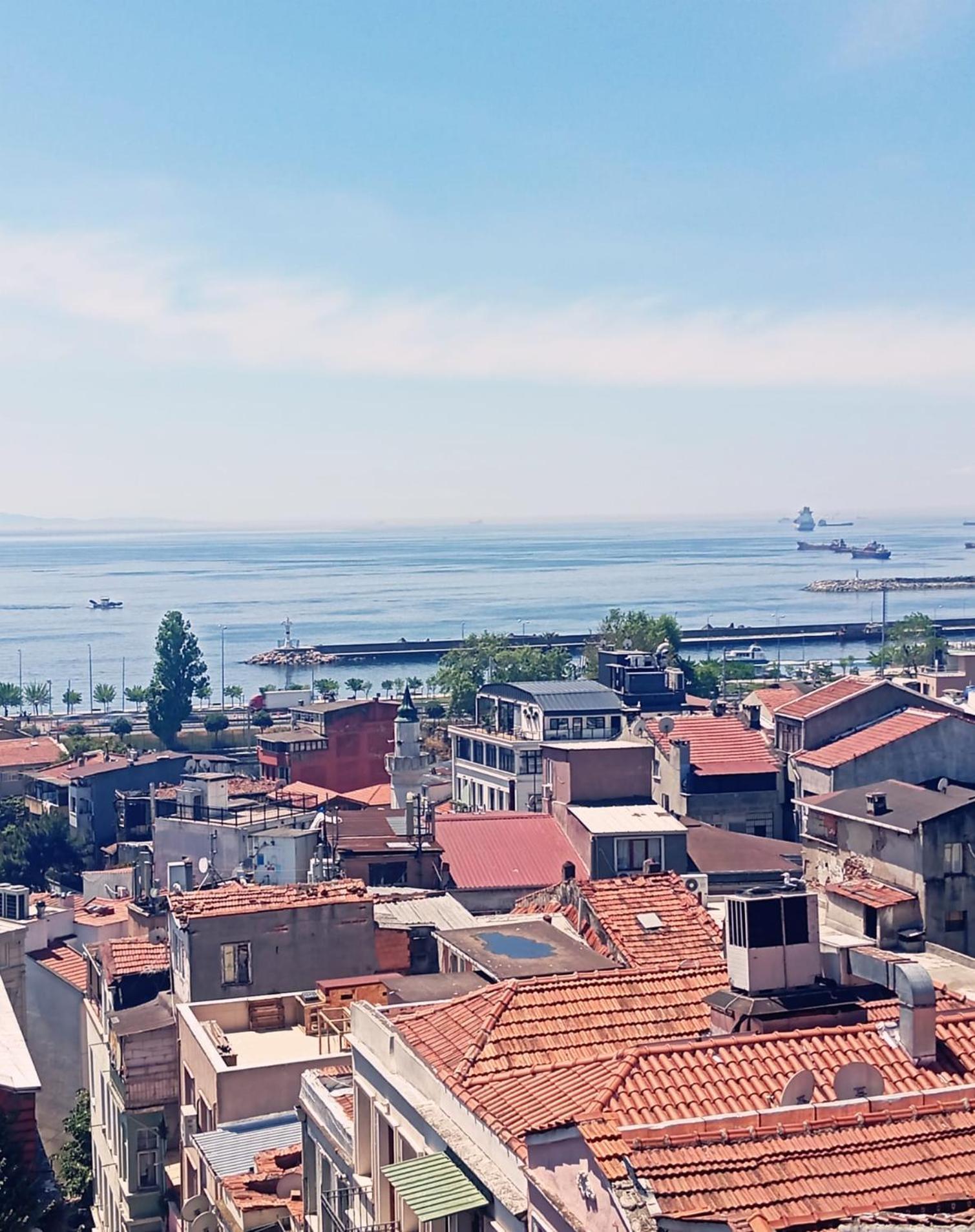 Peker * Istanbul